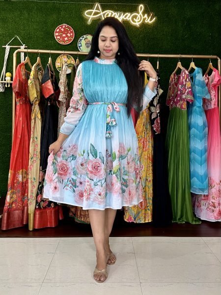 Latest Top Collection Of Velvet Dress Designs For Girls 20… | Flickr